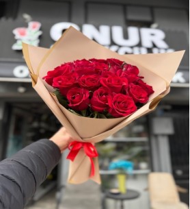 20 Adet Kırmızı Gül Buketi